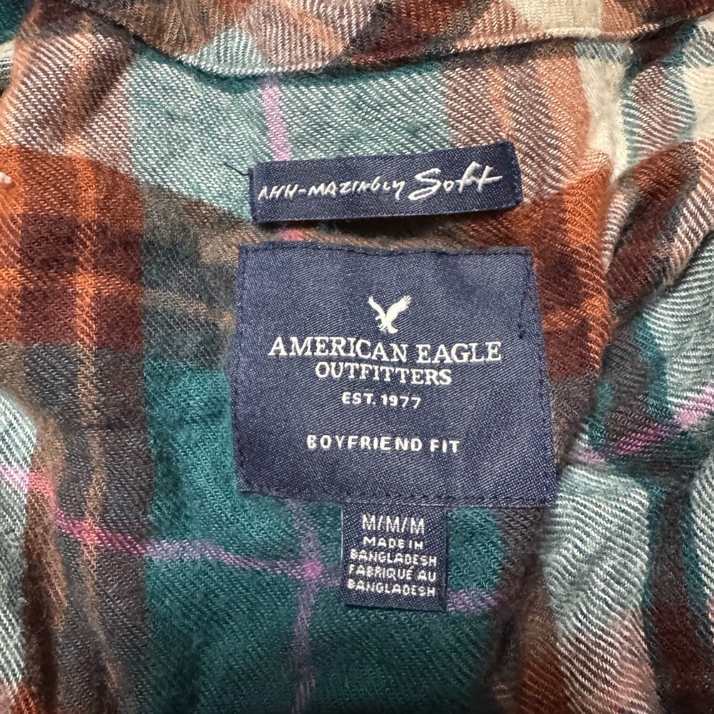 American Eagle Outfitters Multicolor Plaid Shirt - Picture 2 of 2